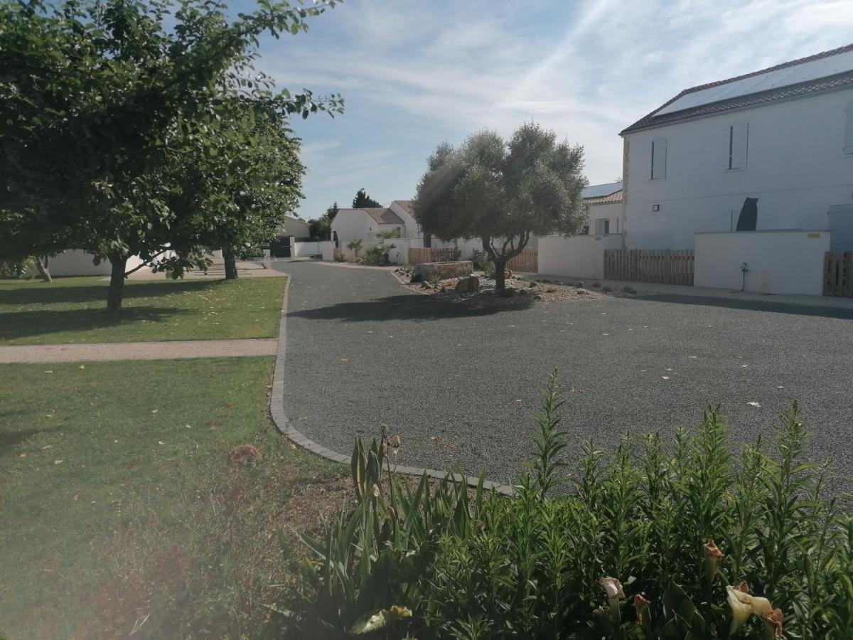 Le Pacha Maison Avec Piscine/Parking/Wifi/Plages 5Kms Ле-Мат Экстерьер фото